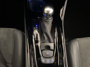 Toyota C-HR I Crossover Facelifting 1.8 Hybrid 122KM 2023 Toyota C-HR 1.8 Hybrid GPF GR Sport Toyota C-HR 1., zdjęcie 19