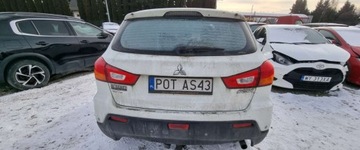 Mitsubishi ASX I 2011 Mitsubishi ASX 2011r, 1.8 DIESEL 4x4. Lekko uszkodzony przod. Jezdzi. 1.8, zdjęcie 14