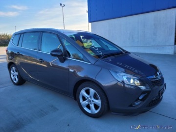 Opel Zafira C Tourer 2.0 CDTI ECOTEC 165KM 2013 Opel Zafira 2.0CDTi Innovation Rewelacyjna Bezwypadkowa 2.0 Diesel 165KM, zdjęcie 6