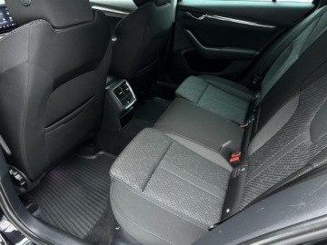 Skoda Octavia IV Scout 1.5 TSI ACT 150KM 2023 Skoda Octavia 1.5 TSI ACT Style l LED Matrix, Paki, zdjęcie 11