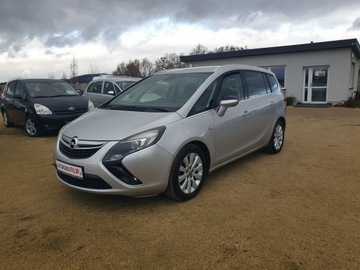 Opel Zafira C Tourer Facelifting 2.0 CDTI 130KM 2016 Opel Zafira 2.0 130 KM AUTOMAT 7 OSÓB