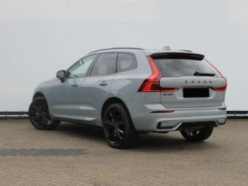 Volvo XC60 II 2026 VOLVO XC60 B5 AWD Ultra Black Edition Suv 2.0 (250KM) 2026, zdjęcie 1