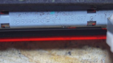 AUDI A3 8P TŘETÍ SVĚTLO STOP 8P4945097 (B162)