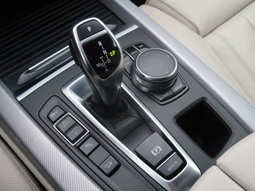 BMW X5 F15 SUV xDrive25d 231KM 2017 BMW X5 xDrive25d, Salon Polska, 227 KM, 4X4, zdjęcie 15