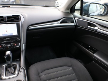 Ford Mondeo V Kombi Facelifting 2.0 Hybrid 187KM 2021 Ford Mondeo 2.0 Hybrid, Salon Polska, zdjęcie 7