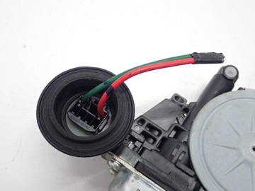 MECHANIZMUS MOTOREK SKEL PRAVÝ ZADNÍ TOYOTA COROLLA X E15 08R