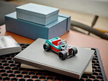 ГОНОЧНАЯ АВТОМОБИЛЬ LEGO CREATOR STREET RACER