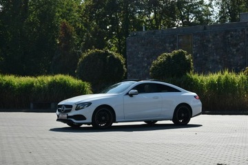 Mercedes Klasa E W213 Coupe 2.9 400d 340KM 2019 Mercedes E 400 Coupe 4Matic 340KM 2019r., zdjęcie 23