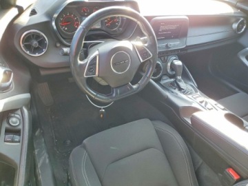 Chevrolet Camaro VI Coupe 3.6 335KM 2021 Chevrolet Camaro 2021 CHEVROLET CAMARO LS 3.6 Benzyna 335KM, zdjęcie 8