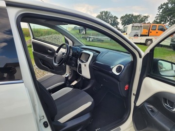 Peugeot 108 1.2 VTi 82KM 2017 PEUGEOT 108 TYLKO 101 TYS.KM !!! SUPER WERSJA !!!, zdjęcie 17