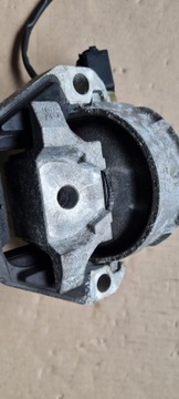 A6 C7 4G ULOŽENÍ MOTORU LEVÝ 3.0 TFSI A7