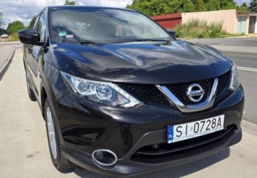 Nissan Qashqai II Crossover 1.2 DIG-T 115KM 2014 Nissan Qashqai Nissan Qashqai II 1,2 DIG-T 116 KM Acenta Serwisowany Kamer, zdjęcie 11