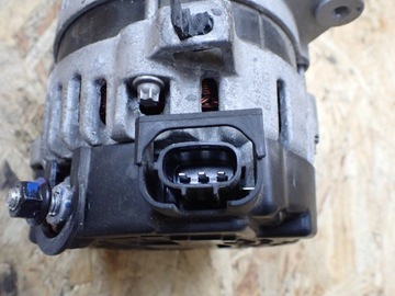 ГЕНЕРАТОР HYUNDAI I30 III ЕВРОПА 37300-03AB0