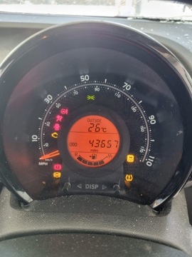 LAMPA POLSTROVÁNÍ OSVĚTLENÍ PŘEDNÍ 81260-0H010 TOYOTA AYGO II