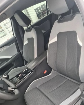 Opel 2022 Opel Astra Bogata wersja z najoszczedniejszym silnikiem benzynowym. 1.2, zdjęcie 10