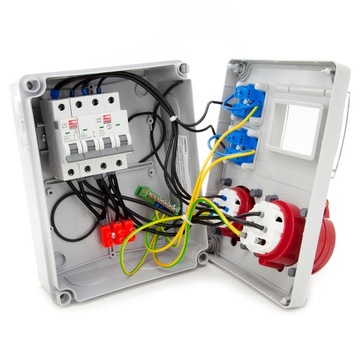 РАСПРЕДЕЛИТЕЛЬНОЕ УСТРОЙСТВО В ЗДАНИИ ЗАЩИЩЕНО