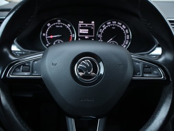 Skoda Superb III Kombi 2.0 TDI 150KM 2016 Skoda Superb 2.0 TDI, Salon Polska, Xenon, zdjęcie 18