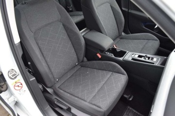 Volkswagen Golf VIII Variant 2.0 TDI 150KM 2022 Volkswagen Golf SalonPL TDI 150KM DSG Pakiety SideAssist Czujniki ACC ALU, zdjęcie 31