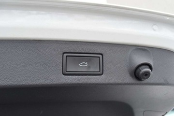 Volkswagen Arteon Fastback Facelifting 2.0 TSI 190KM 2022 Volkswagen Arteon Shooting Brake SalonPL 2.0TSI 190KM DSG Elegance SB Pano, zdjęcie 36