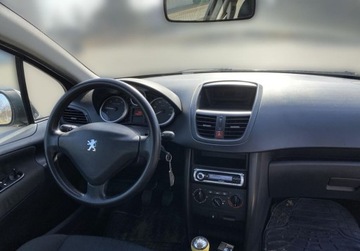 Peugeot 207 Hatchback 5d 1.4 HDi 68KM 2007 Peugeot 207 Peugeot 207 1.4HDI 1.4 Diesel 68KM, zdjęcie 3