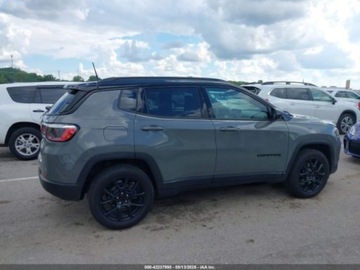 Jeep Compass II 2024 Jeep Compass Latitude 2024 2.0l 2.0 Benzyna 200KM, zdjęcie 7