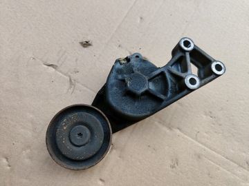 НАТЯЖИТЕЛЬ РЕМНЯ 1.9 TDI 038903315E VW SEAT SKODA