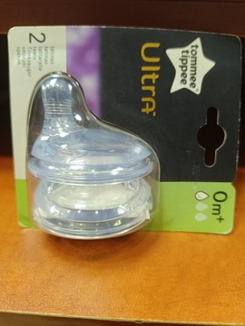 Smoczek Tommee Tippee Ultra 0m+ o wolnym przepływie 0msc+