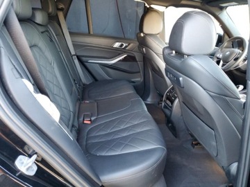 BMW X5 G05 2023 BMW X5 XDrive45E 2023 3.0l 3.0 Hybryda 389KM, zdjęcie 10