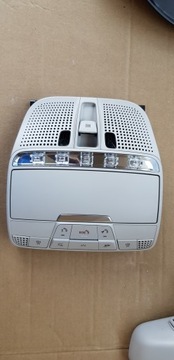 Mercedes W205 Lampka podsufitki OE A0009018503