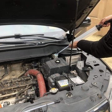 СИСТЕМА ВСАСЫВАНИЯ РУЧНОЙ ШПРИЦ ДЛЯ МАСЛА 0,2 Л