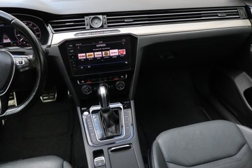 Volkswagen Arteon Fastback 2.0 TDI 150KM 2018 VW Arteon 2.0 TDI, Salon Polska, Serwis ASO, zdjęcie 7