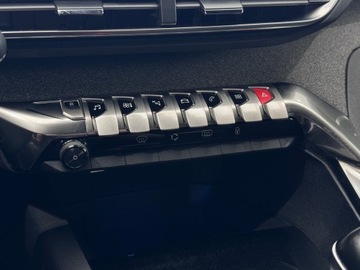 Peugeot 3008 II Crossover 1.2 PureTech 130KM 2017 Peugeot 3008 GT Line, Full LED, Kamera cofania, Bl, zdjęcie 22