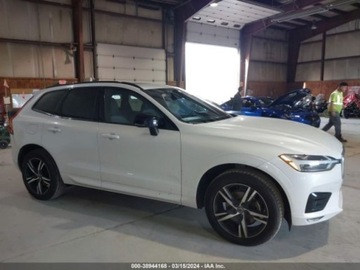 Volvo XC60 II Crossover T5 250KM 2020 Volvo XC 60 2020 Volvo XC60 T5 AWD R-Design 2.0 Benzyna 250KM, zdjęcie 11