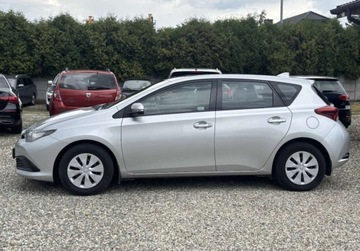 Toyota Auris II Hatchback 5d Facelifting 1.33 Dual VVT-i 99KM 2016 Toyota Auris Polski salon, I wlasciciel 1.3 Benzyna 99KM, zdjęcie 2
