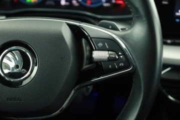 Skoda Octavia IV Kombi 2.0 TDI 150KM 2022 Skoda Octavia 2.0 TDI, Salon Polska, zdjęcie 20