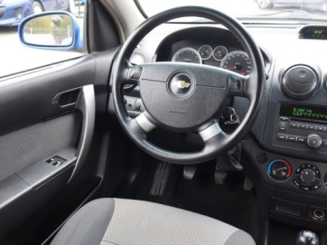 Chevrolet Aveo T250 Hatchback 5d 1.2 DOHC 84KM 2008 Chevrolet Aveo 1.2 i 16V, Klima, El. szyby, zdjęcie 6