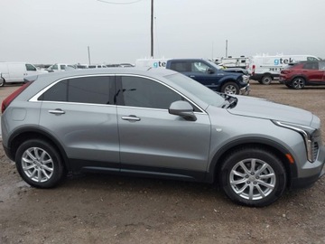 Cadillac 2023 Cadillac XT4 2023 CADILLAC XT4 FWD LUXURY 2.0 Benzyna 235KM, zdjęcie 6