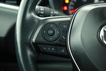 Toyota Corolla XII Sedan 1.5 VVT-i 125KM 2022 Toyota Corolla 1.5 VVT-i, Salon Polska, zdjęcie 11