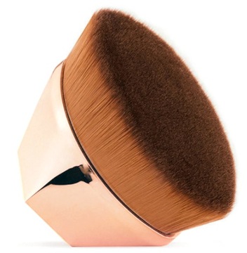 ОДИНАРНАЯ ЩЕТКА для тонального крема, очень плотная, мягкая, нет.