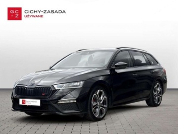 Skoda Octavia IV Kombi 2.0 TDI SCR 200KM 2023 Skoda Octavia 2.0TDI 200KM RS 4X4 DCC VirtCockpit NiskiPrzebieg Keyless Ka