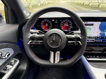 Mercedes GLB 2026 MERCEDES-BENZ GLB 350 4-Matic EQ AMG Line Suv 2026, zdjęcie 4