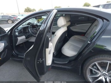  Genesis G70 2.0T 2023 2.0 Benzyna 252KM, zdjęcie 11