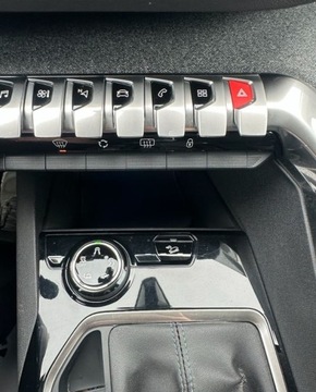 Peugeot 3008 II Crossover 1.2 PureTech 130KM 2018 Peugeot 3008 1.2 Benzyna 130KM, zdjęcie 18