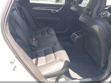 Volvo S90 II 2018 Volvo S90 2018 Volvo S90 T5 AWD Momentum 2.0 Benzyna 250KM, zdjęcie 7