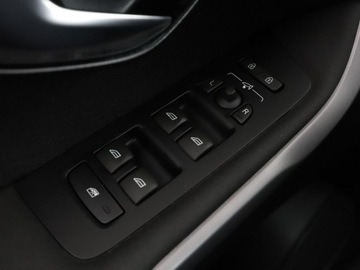 Volvo V40 II 2019 Volvo V40 Automat full LED navi klima auto, zdjęcie 32