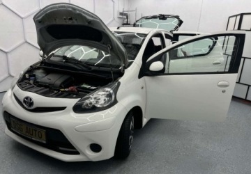 Toyota Aygo I 2013 Toyota Aygo 1.0 benzyna 1 wlasciciel 100 bezwypadkowy Benzyna 70KM, zdjęcie 25