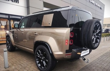 Land Rover Defender IV (L663) 90 5.0P V8 525KM 2025 Land Rover Defender Defender MY25.5 4.4P V8 635 PS AWD Auto 110 OCTA 4.4, zdjęcie 8