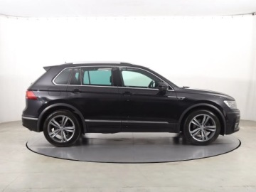 Volkswagen Tiguan II SUV 1.5 TSI EVO 150KM 2018 VW Tiguan 1.5 TSI, Navi, Klima, Klimatronic, zdjęcie 4