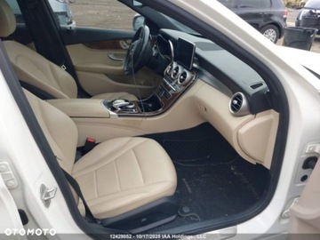 Mercedes Klasa C W205 2016 Mercedes-Benz Klasa C Mercedes-Benz Klasa C 160 9G-TRONIC AMG Line 1.5, zdjęcie 6