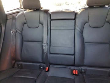 Volvo XC60 II 2021 Volvo XC 60 2021 VOLVO XC60 T6 MOMENTUM 2.0 Benzyna 250KM, zdjęcie 9